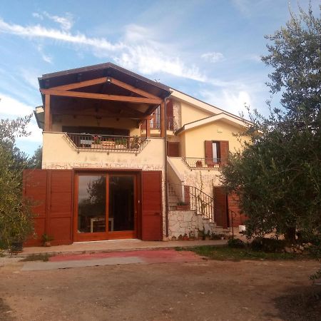 Ossi Residence Degli Ulivi מראה חיצוני תמונה